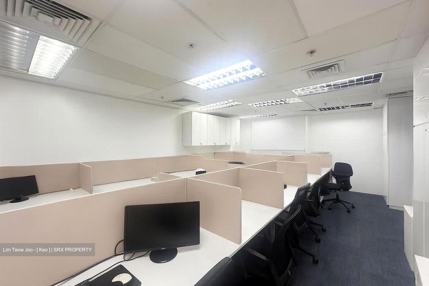 International Plaza (D2), Office #627833101